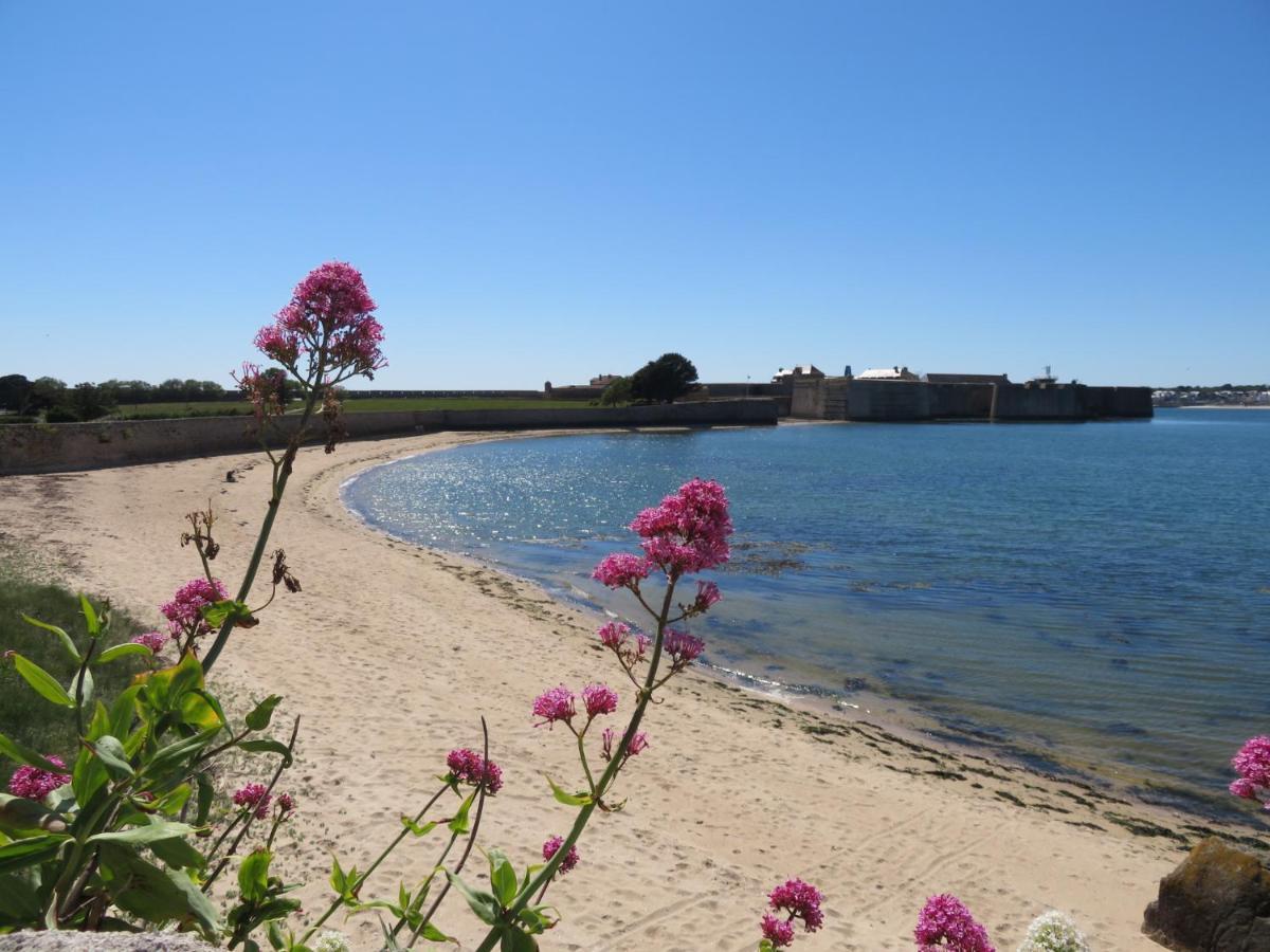 Etape En Bretagne Apartment Port-Louis Luaran gambar